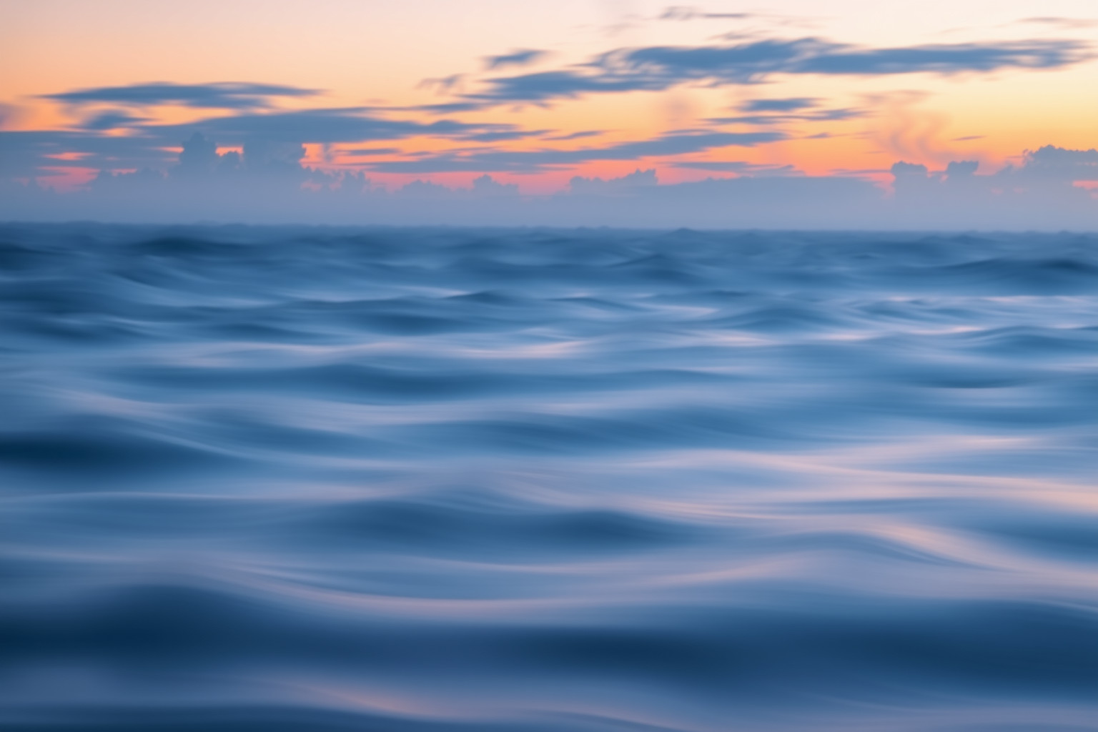 Sognare il mare del Nord evoca emozioni profonde e misteriose.