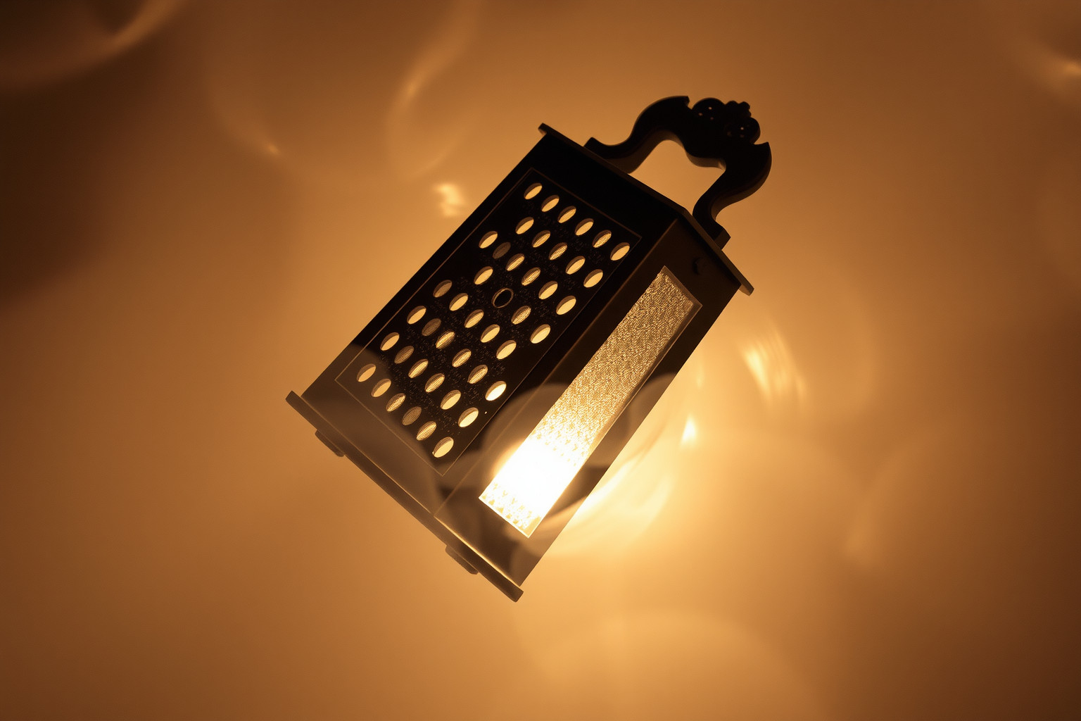 Sognare una grattugia vintage simboleggia saggezza e tradizioni passate.