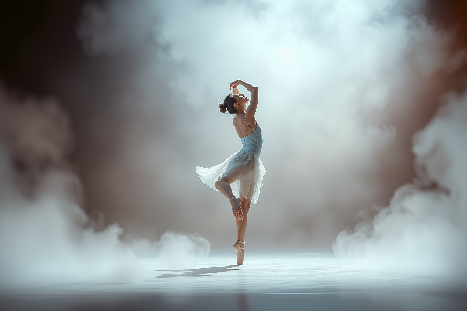 Sognare un ballerino solista simboleggia ambizione e preparazione interiore.