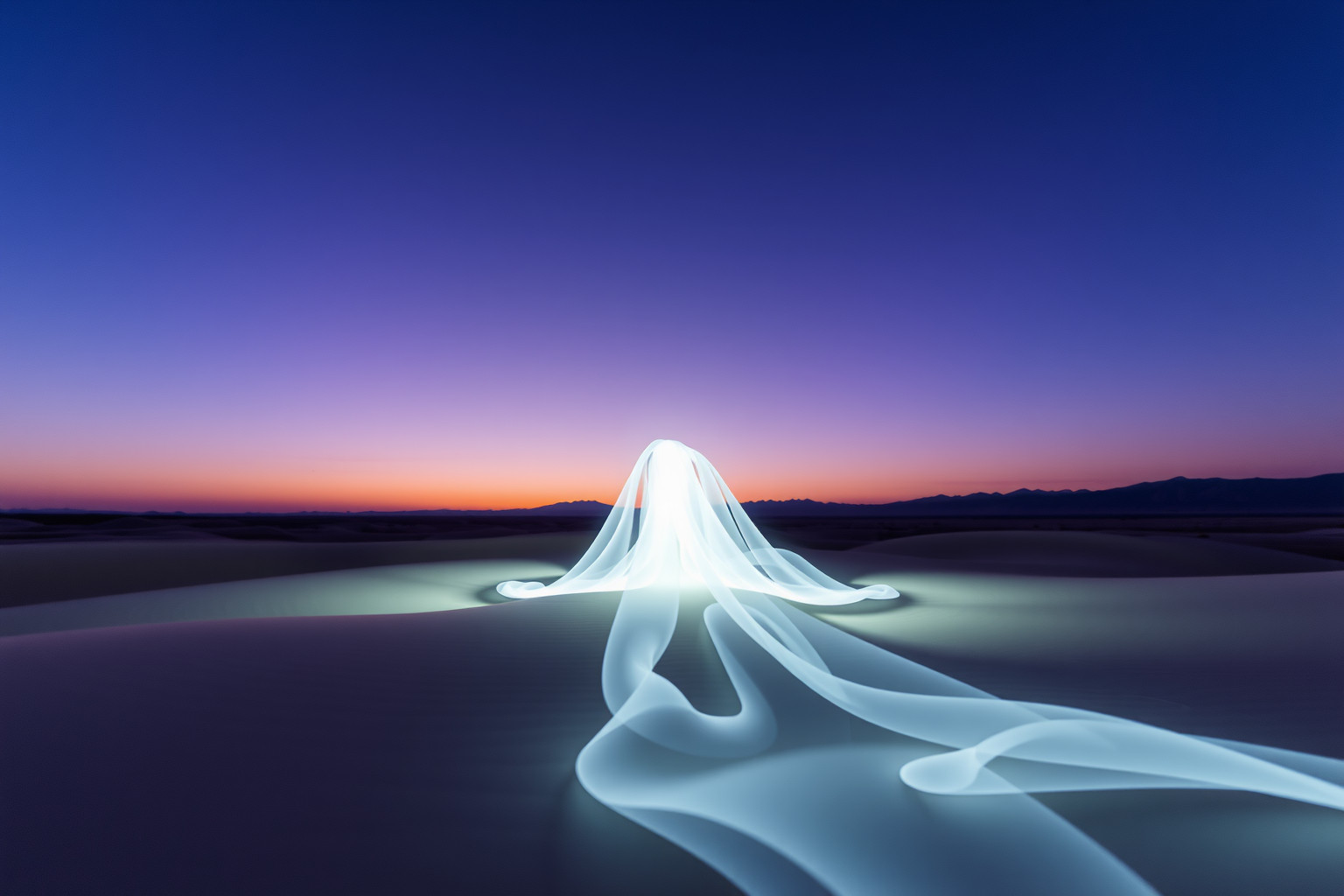 Sognare un eliografo nel deserto simboleggia guida e speranza.