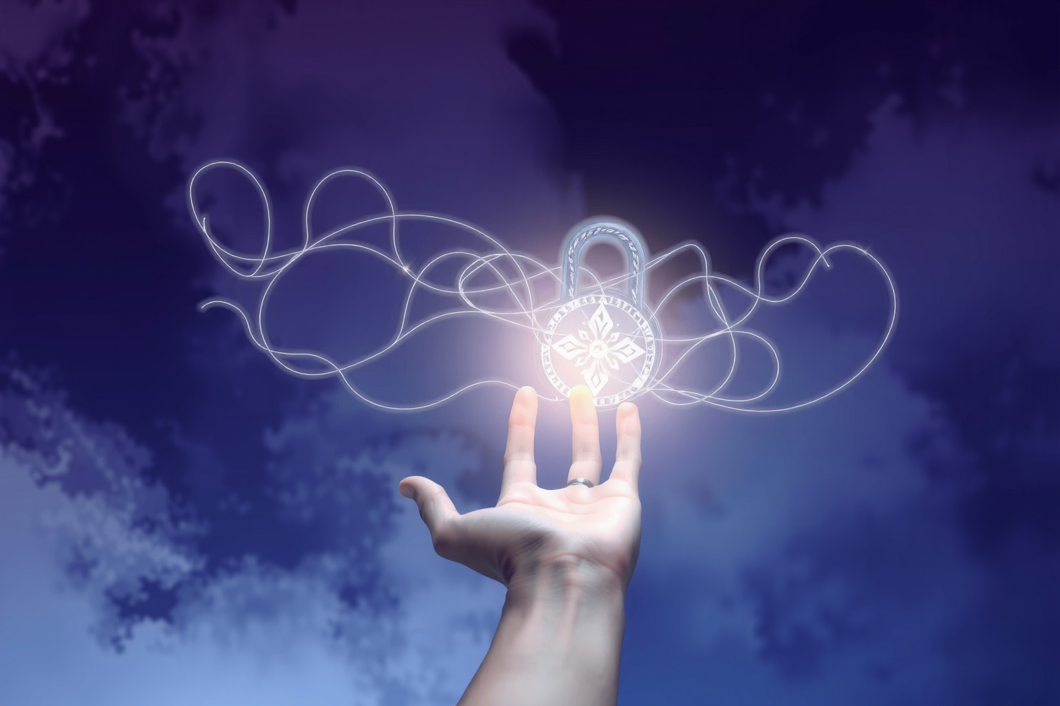 Sognare di forzare serrature indica bisogno urgente di controllo personale.