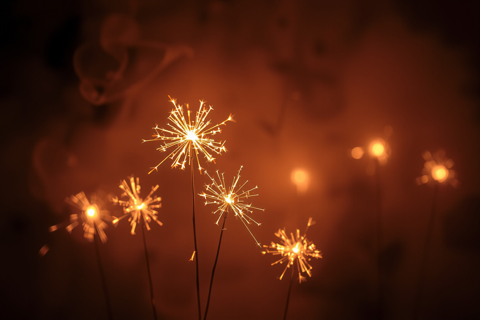 Sognare fuochi bengalesi spenti simboleggia speranze deluse e frustrazioni.