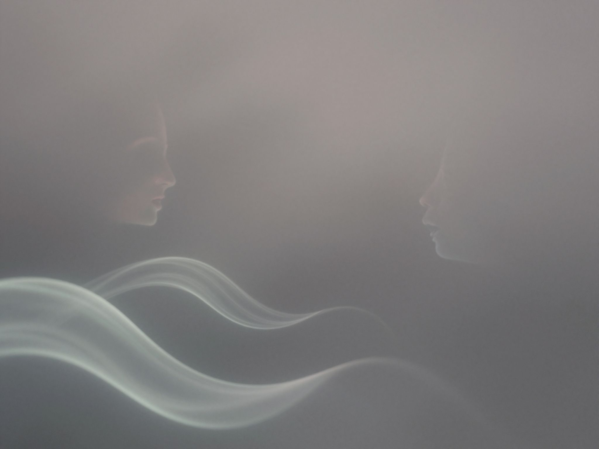 Sognare voci dall'abisso indica misteri nascosti nella mente subconscia.